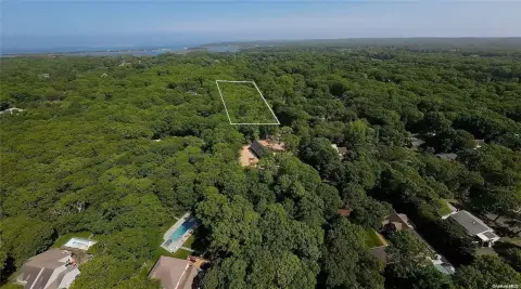 East Hampton Unimproved Residential Land