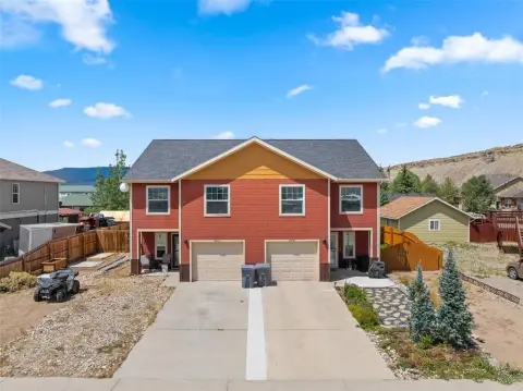 Updated Duplex with Fenced Yard