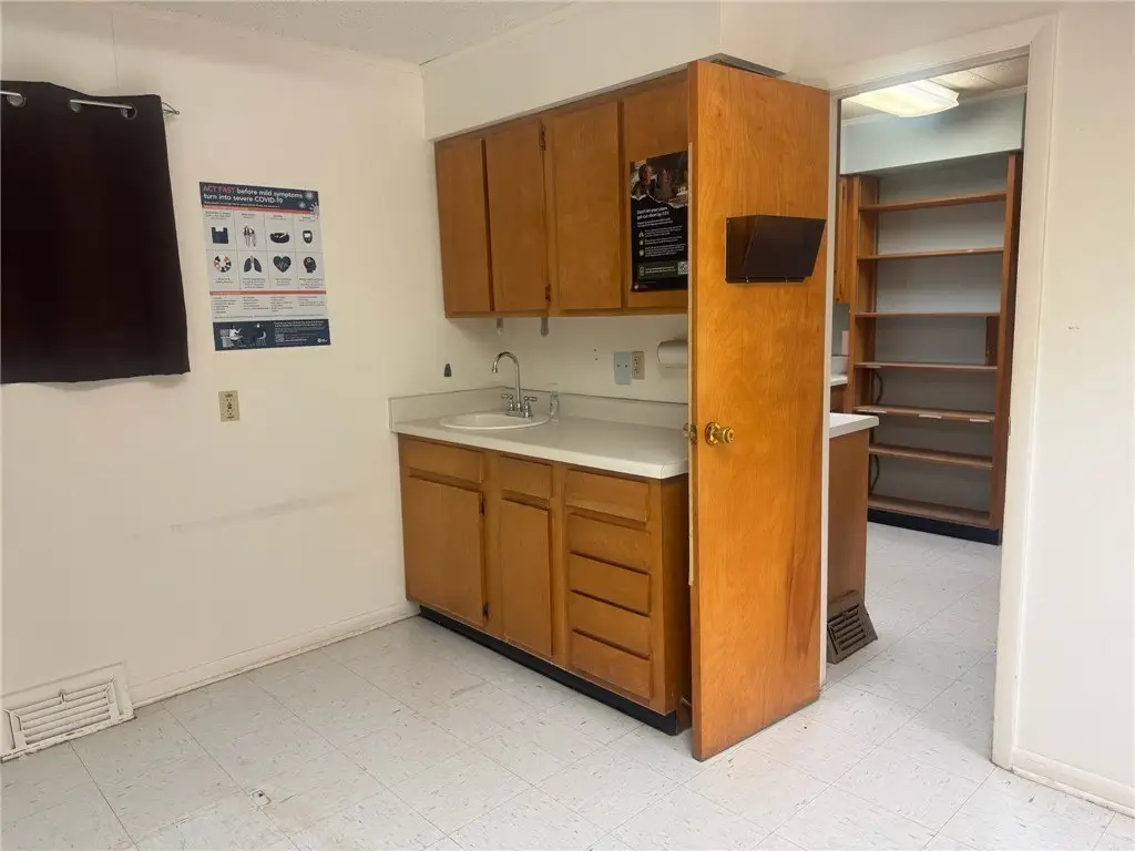 Picture 28