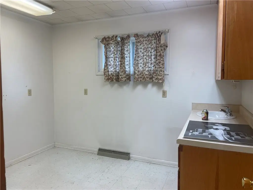 Picture 30