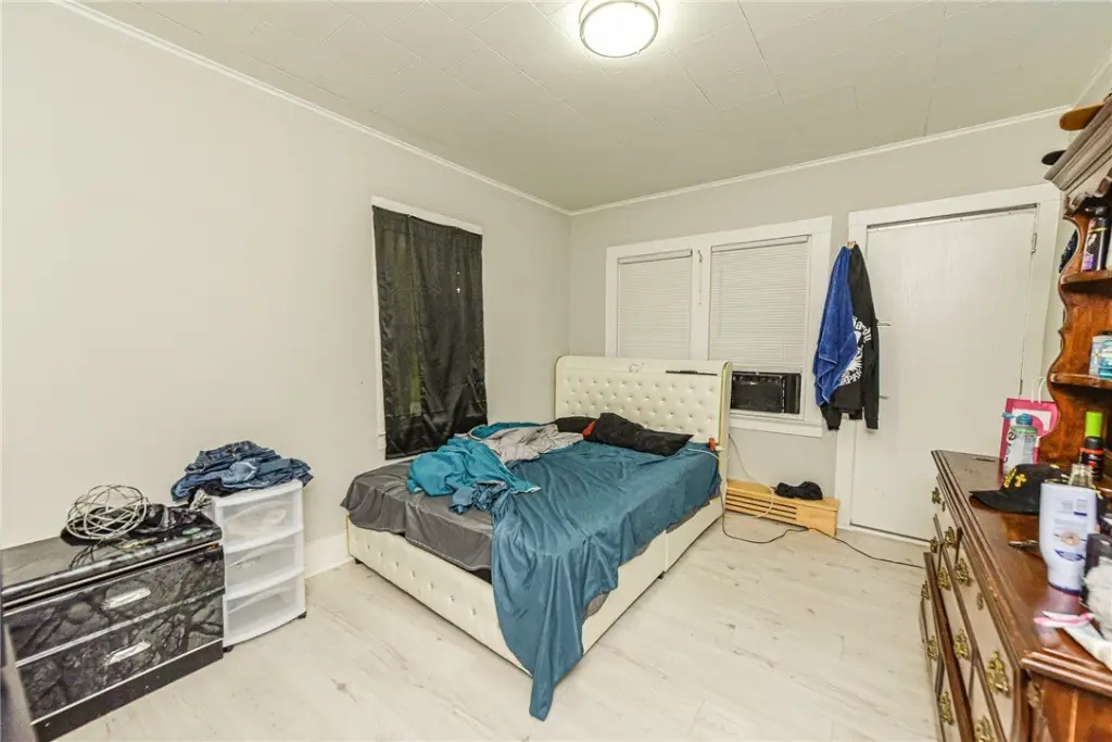 Picture 24