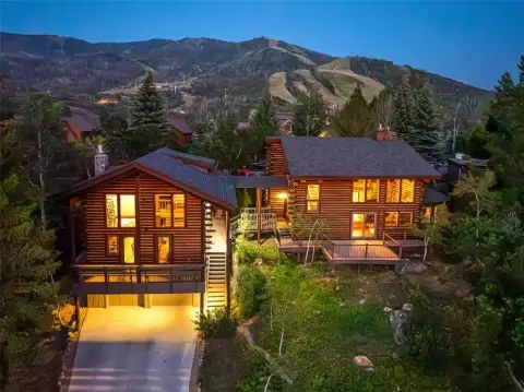 Log Duplex with Guest Residence