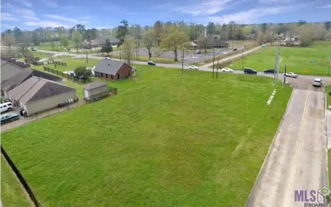 Baton Rouge Unimproved Land Available