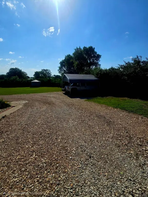 Picture 36