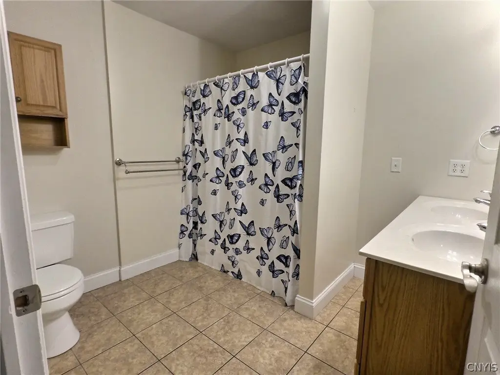 Picture 33