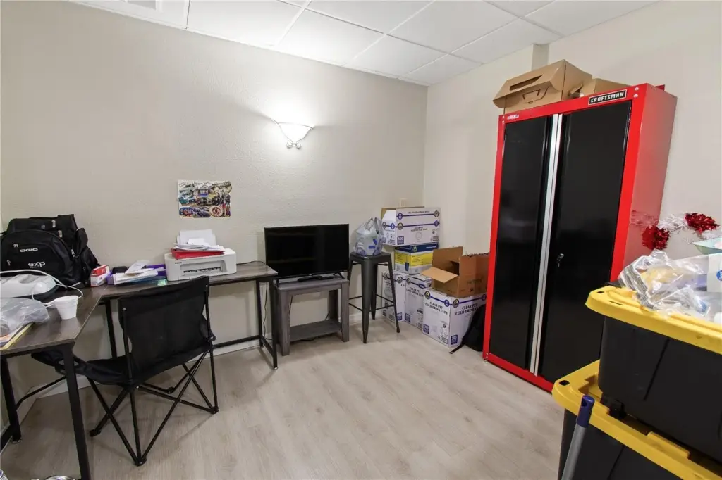 Picture 12