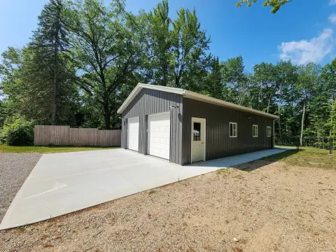 New Barndominium Near Gray Lake