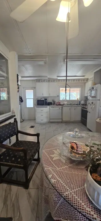 Picture 30