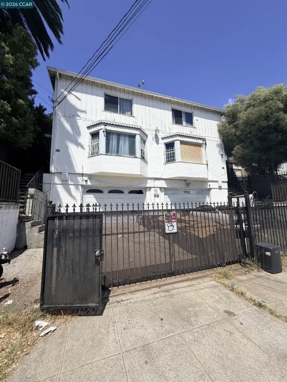 1712 E 21St St, Oakland, CA 94606