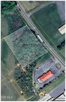 Unrestricted Land in Fall Branch