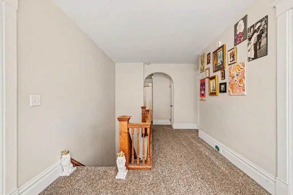 Picture 19
