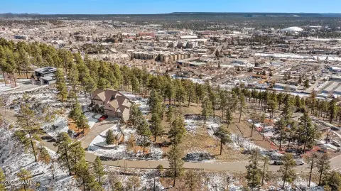 Residential Land in Flagstaff, AZ