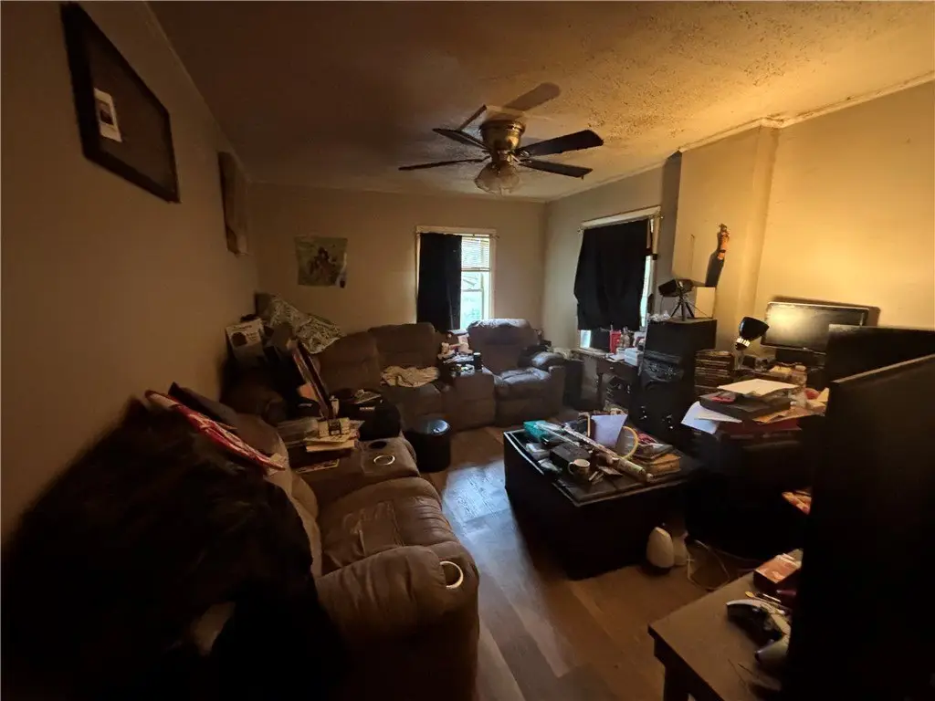 Picture 16