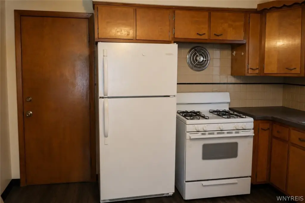 Picture 11
