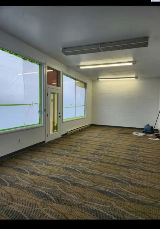 Picture 4