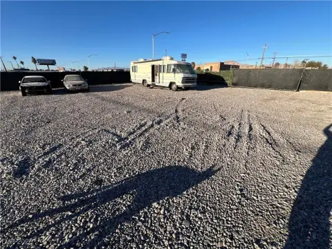 Boulder Highway Commercial Land Parcel