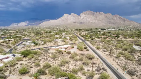 Oro Valley Build-to-Suit Lot