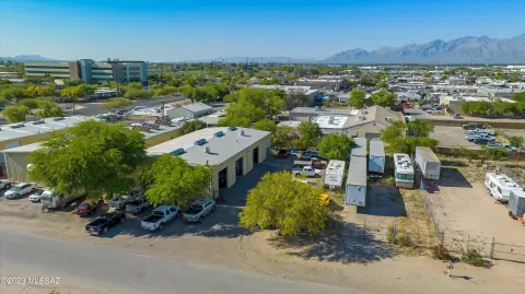 Tucson Warehouse with Long-Term Tenant
