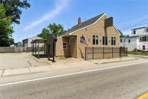 West Warwick Commercial Opportunity