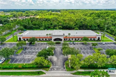 Immokalee Commercial Office Building For Sale