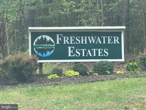 Lake Anna Buildable Lot