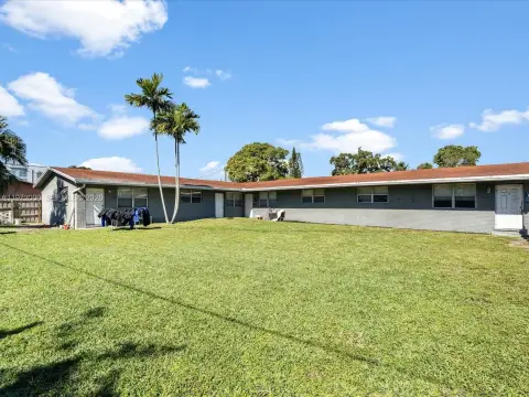 Dania Beach Fourplex Investment Opportunity