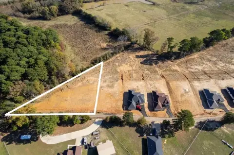 Residential Land in Pittsburg, TX