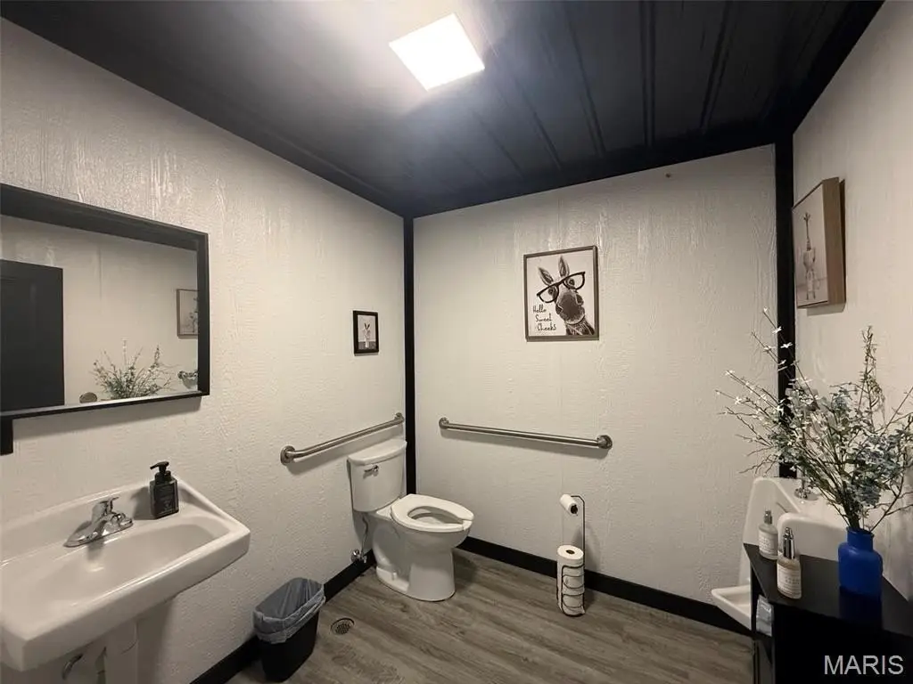 Picture 10