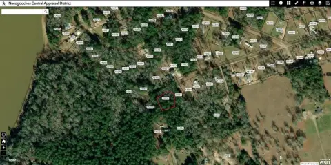 Residential Land in Etoile, TX