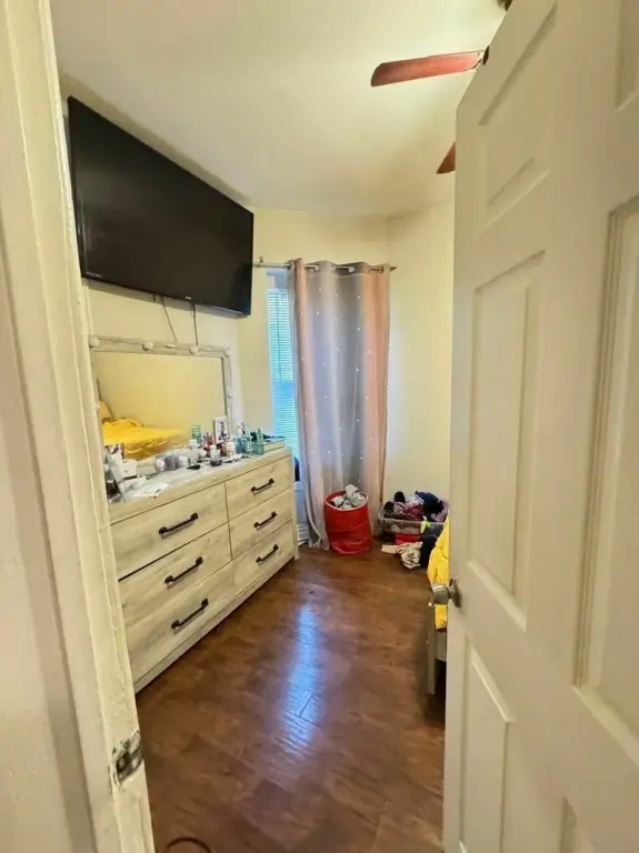 Picture 7