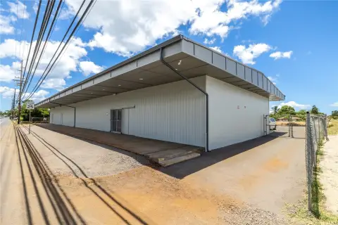 Waianae Commercial Building For Sale