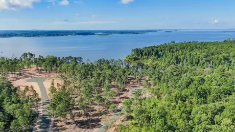 Waterfront Lots in Legacy Point