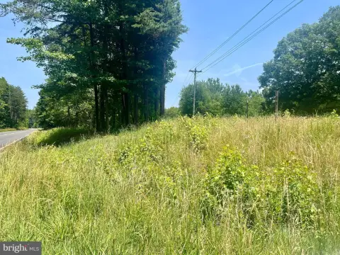 Commercial Lot Near Lake Anna