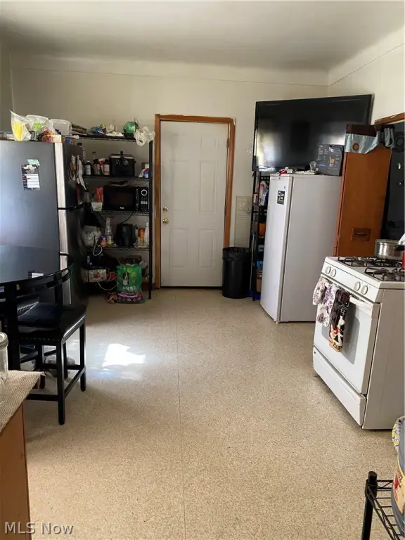 Picture 4