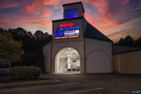 Flex Property With Warehouse Space