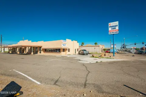 Highway 95 Commercial Investment Opportunity