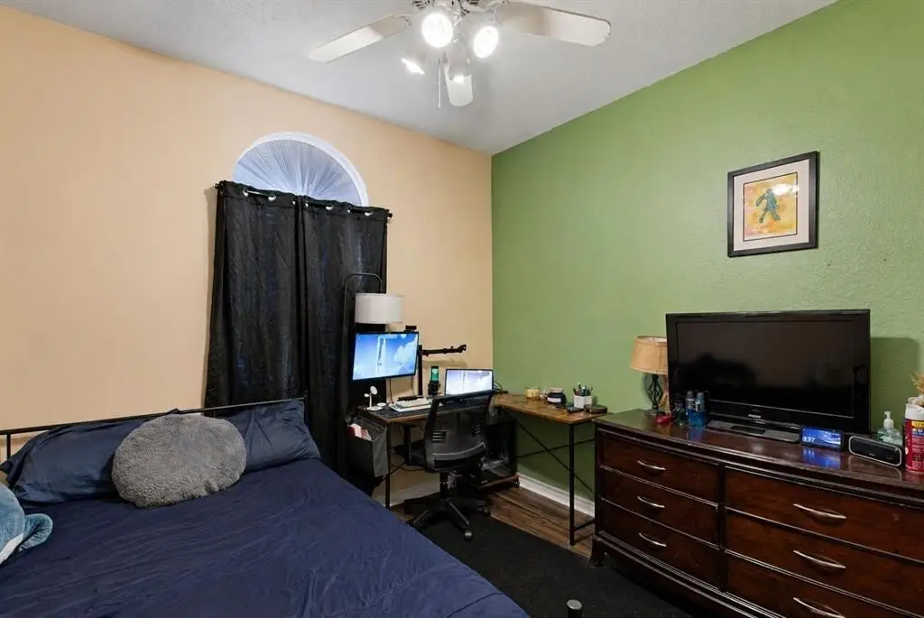Picture 14