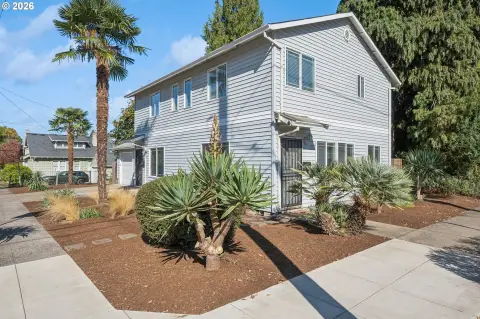 Duplex With Attached Garages