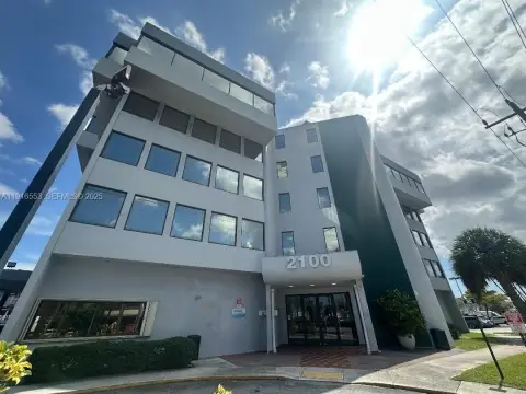 Hialeah Office Space Available