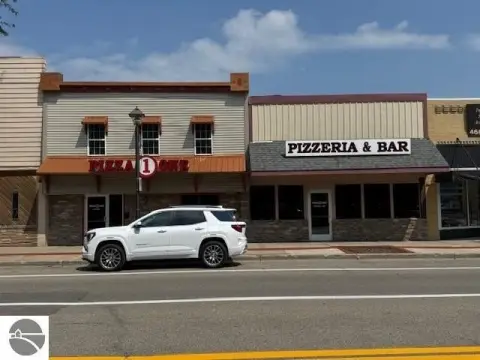 Restaurant and Bar Business Opportunity