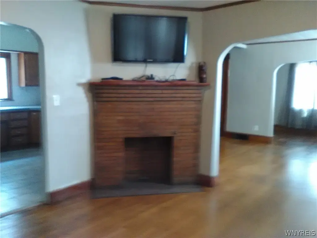 Picture 7