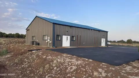 Show Low Commercial Building For Sale