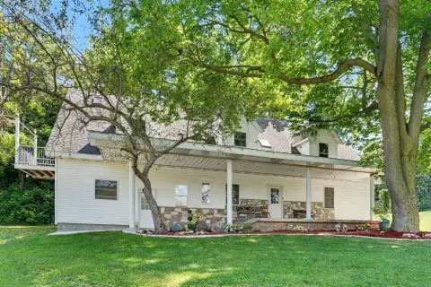 Furnished Triplex Property