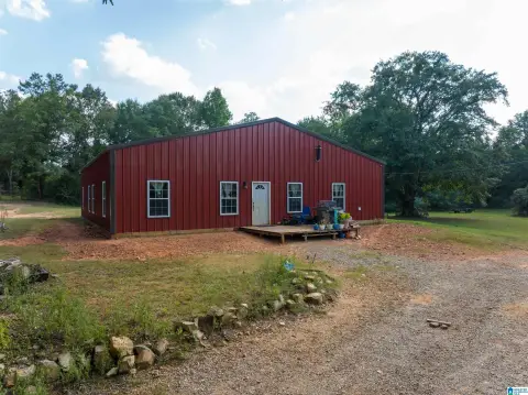 Unrestricted Land with Barndominium