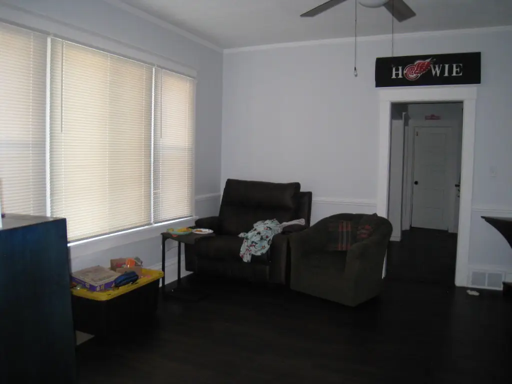 Picture 3
