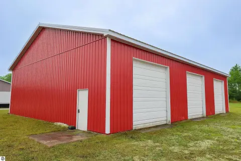 Versatile Commercial Building in Buckley