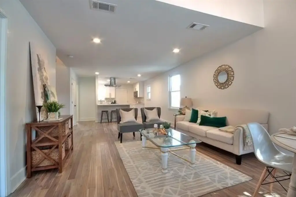 Picture 2
