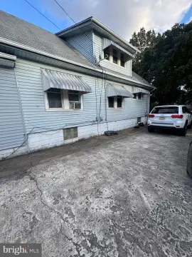 Paulsboro Duplex with Large Yard