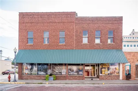 Historical Building in Sweet Springs