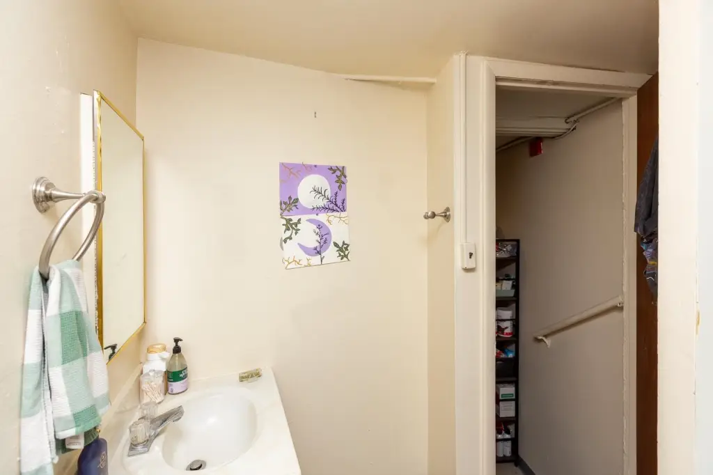 Picture 33